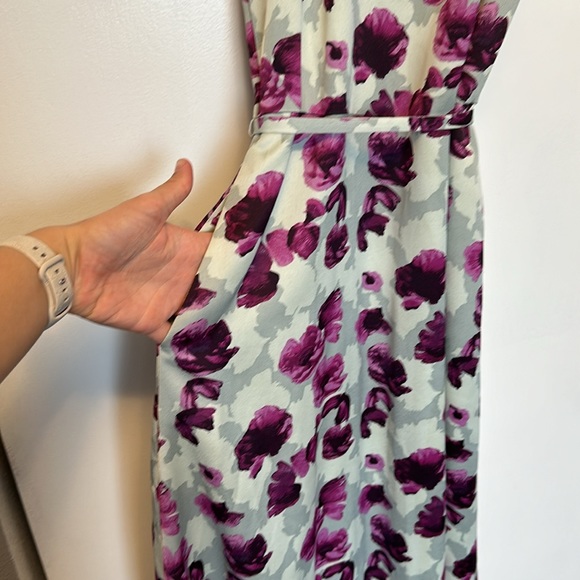 Floral Banana Republic dress - Picture 2 of 6